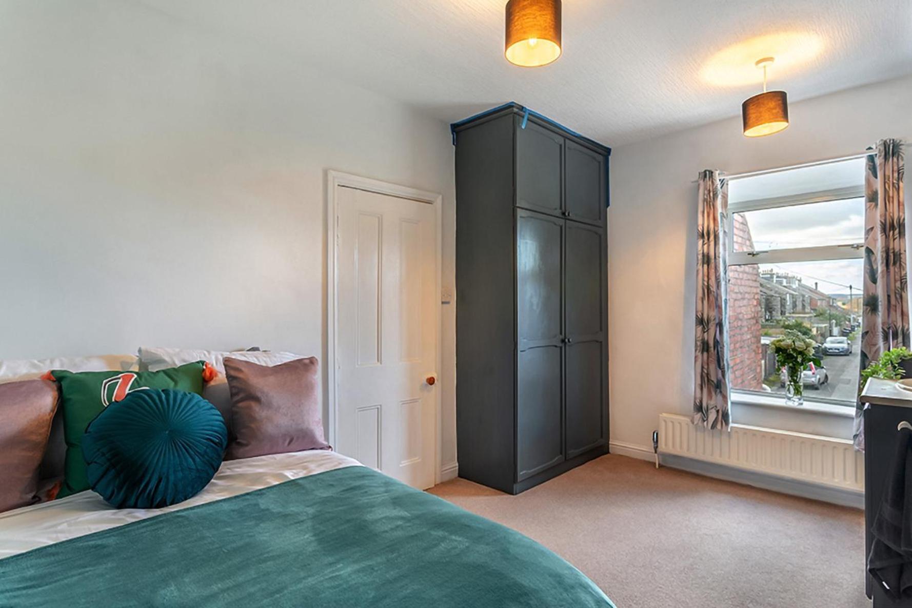 The Harrogate House - 4 Bed Townhouse公寓 外观 照片